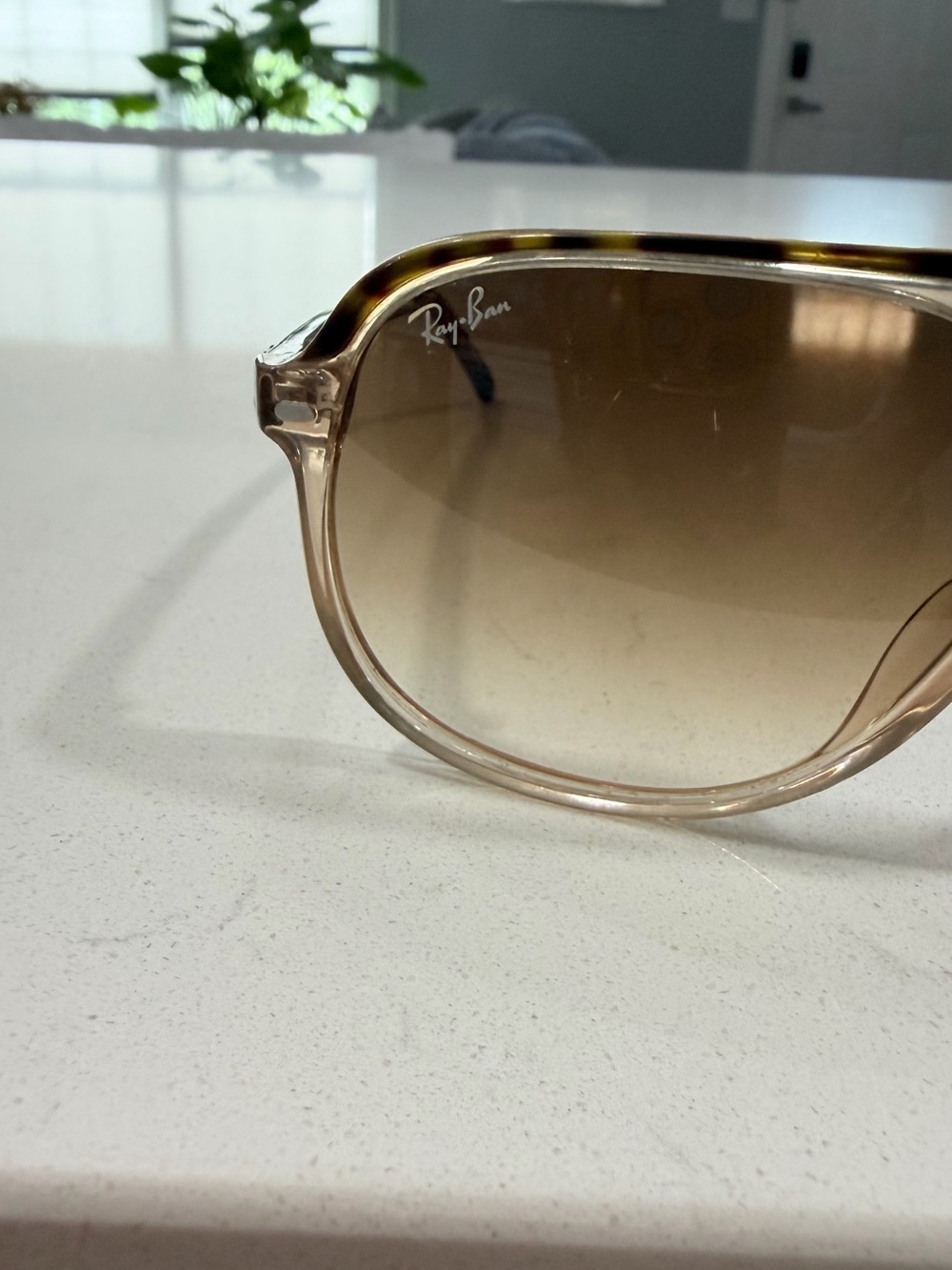 Ray-Ban Transparent Light Tortoise Frame with Brown Gradient Lenses - Picture 4 of 6